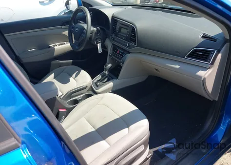 2017 Hyundai Elantra Se z USA, uszkodzony, nr VIN KMHD74LF6HU314871